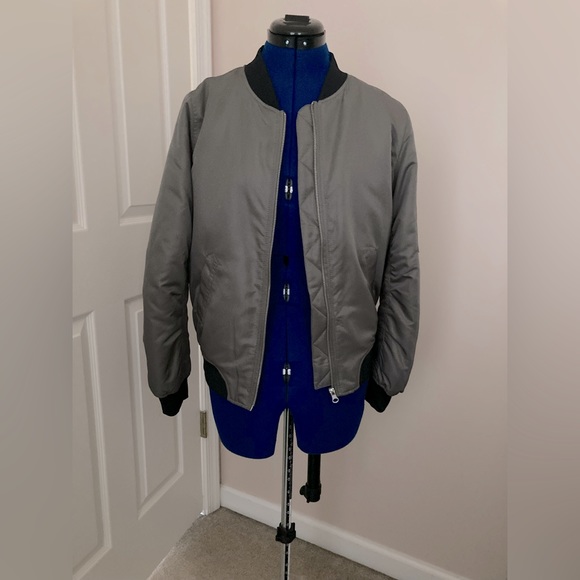 Jacket - Picture 1 of 2